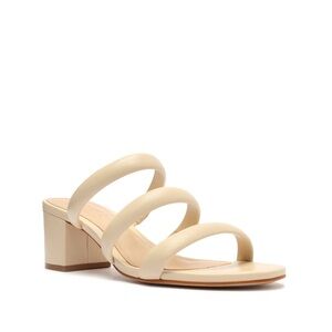Schutz Olly Mid Block Nappa Leather Sandal in Eggshell. Size 7.5